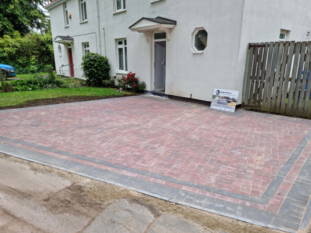 This is a newly installed block paved drive installed by Wroxham Driveways